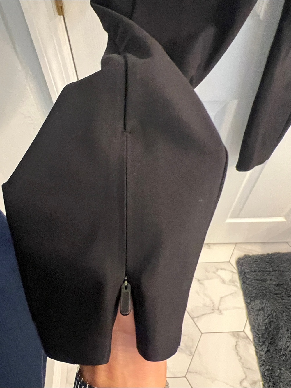 Athleta Black Tailored Ponte Ankle Pants - Picture 4 of 4